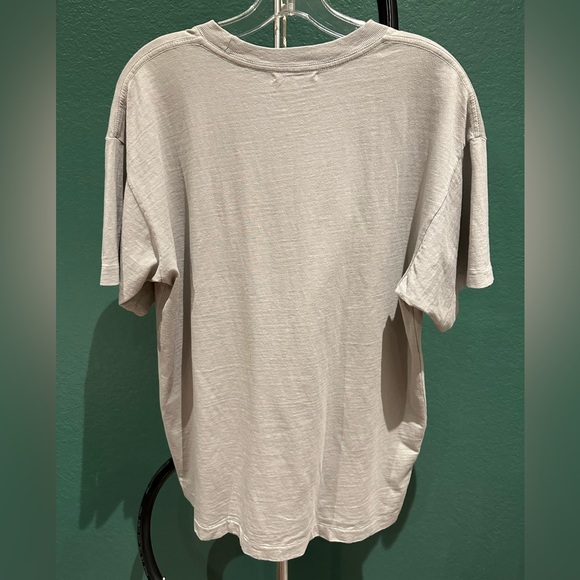 JOHN ELLIOT | university tee - Picture 4 of 5